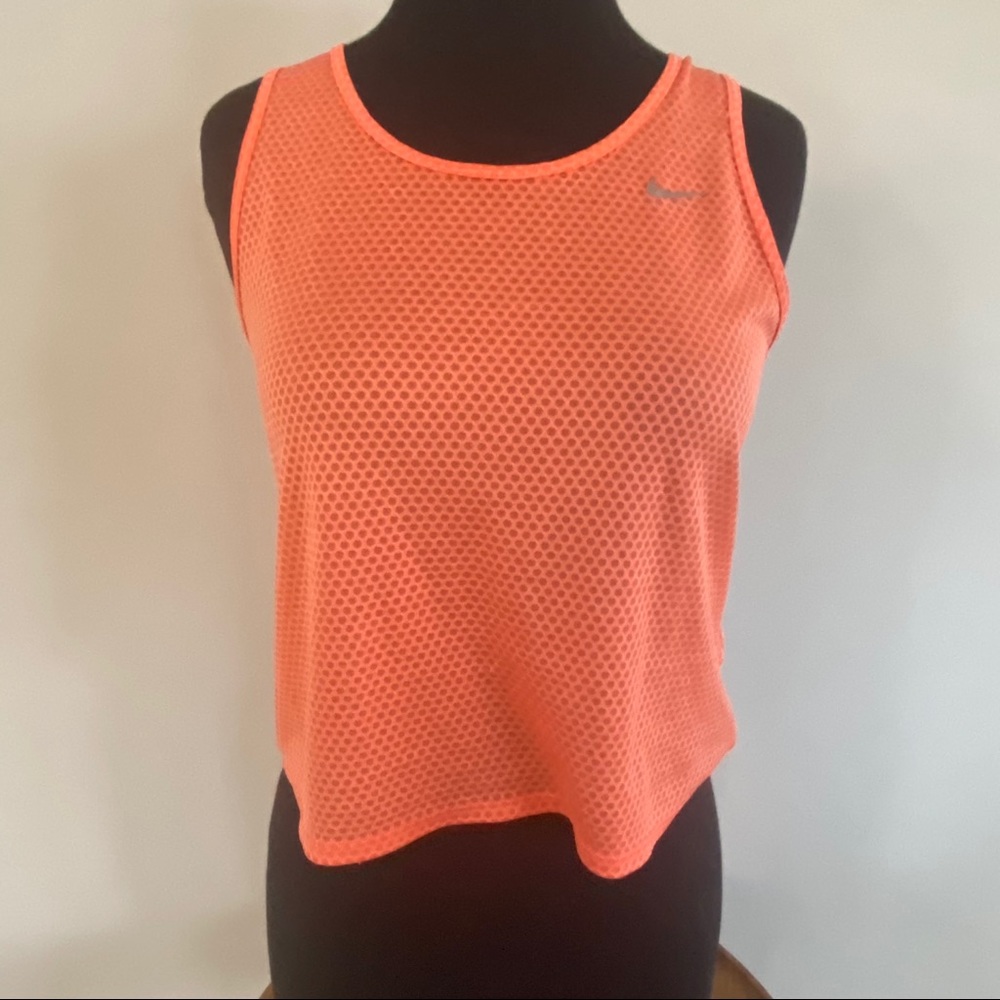 nike workout tank women’s small